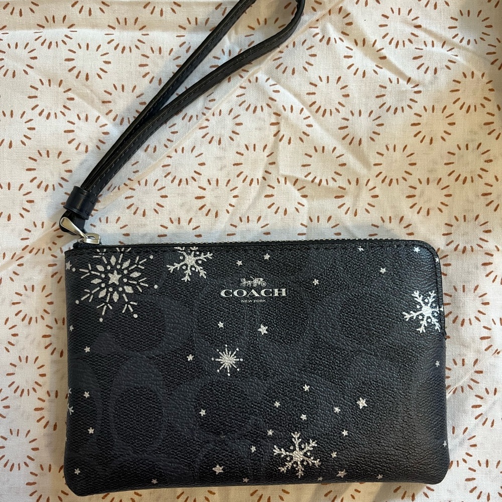Coach Winter Wristlet